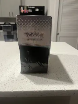 Pokemon Prismatic Evolutions Pokemon Center ETB Elite Trainer Box *SMALL TEAR* - Image 3