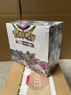 Pokemon TCG Lost Origin Booster Box 36 Packs. Brand New Sealed with Acrylic Case - Image 3