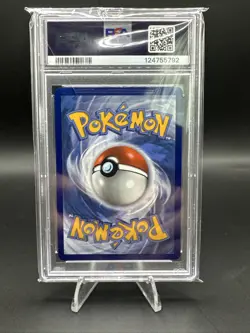 PSA 10 Gem Mint 2021 Pokemon SWSH FA/Glaceon Vmax Evolving Skies #041 - Image 2