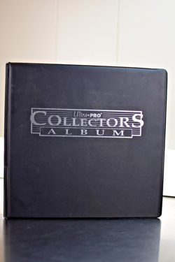 Binder LOT of Yu-Gi-Oh! cards - Image 1