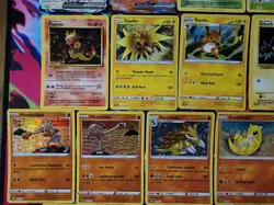 Pokemon Classic Collection Lot of 33 Holo Cards - Image 5