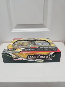 Pokemon TCG: Miraidon EX & Regieleki VMAX League Battle Deck : New & Sealed - Image 3
