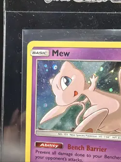 Pokemon TCG Mew SM215 Sun & Moon Black Star Promo Cosmos Holo NM/LP - Image 2