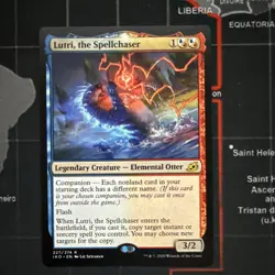 Lutri, the Spellchaser Ikoria: Lair of Behemoths MTG NM Magic the Gathering - Image 1