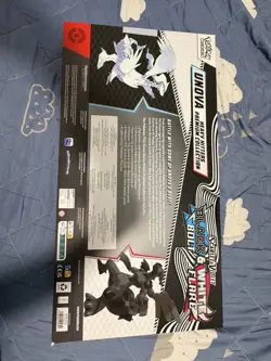Pokemon Unova Black & White Bolt Flare Premium Collection Box - Image 2