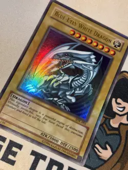 Blue-Eyes White Dragon SDK-001 Ultra Rare ORIGINAL STARTER DECK KAIBA YuGiOh! LP - Image 2