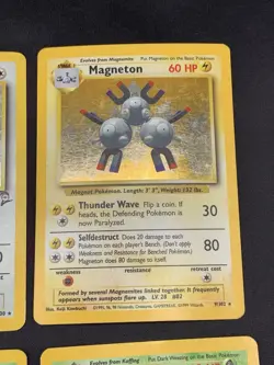 Vintage Holo Rare Pokemon TCG WOTC Era Fossil, Rocket, Base Set 2, Scyther MP/HP - Image 4