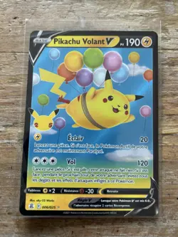 Carte Pokemon Pikachu Volant V 006/025 Full Art Celebrations 25 Ans - Image 1