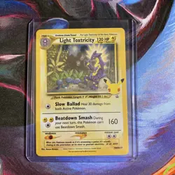 Light Toxtricity SWSH137 SWSH: Sword & Shield Promo Cards Holo - Image 3