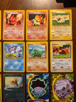 Lot of 19 Pokemon cards non-1st generation (Topps) - Image 3