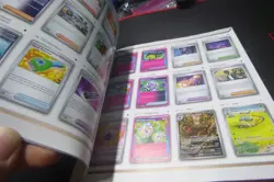 Pokemon ETB Player’s Guide Book Temporal Forces Blue - Image 2