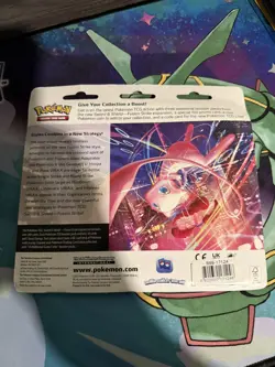 Pokemon TCG Sword & Shield Fusion Strike 3-Pack Blister Eevee - Image 2