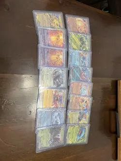 Pokemon Trading Cards: Massive Holo Lot. 200+ Cards All Holos - Image 3