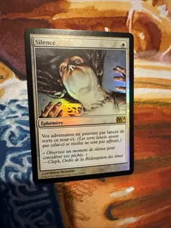 Silence Magic The Gathering M14 FRENCH FOIL Lightly Played - Image 3