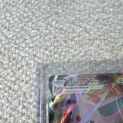 Pokemon Espeon VMAX 065/203 Ultra Rare Full Art Holo Evolving Skies Card - Image 2