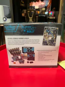 Pokemon TCG Scarlet & Violet Black Bolt Elite Trainer Box - Image 2