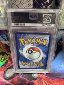 Mew V #113/264 2021 Pokemon SWSH Fusion Strike - PSA 9 - Image 2