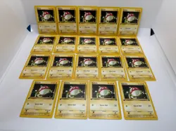Voltorb 69/82 - 1st edition team rocket lot of 19 plus 2 bonus Pokemon cards - Image 1