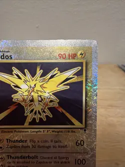 Zapdos 19/110 Legendary Collection 2002 Reverse Holo Pokemon Card TCG - Image 4