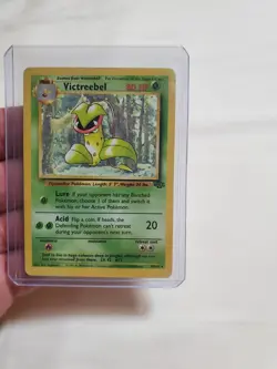 LP Victreebel 30/64 Jungle Regular Pokemon Card TCG - Image 1