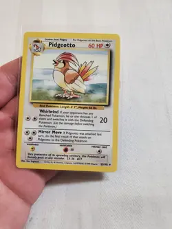 LP Pokemon TCG - Pidgeotto - 22/102 - Rare - Base Set Unlimited [Lightly Played] - Image 1