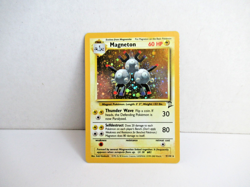 Magneton 9/130 Base Set 2 WOTC Holo Rare Vintage Pokemon Card NM - Image 1