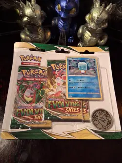 ✨Pokemon TCG: Sword and Shield - Evolving Skies 3 Booster Pack Hanger + Coin 820650808814 - Image 1