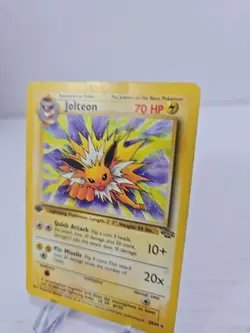 1999 Pokemon, Jungle, #20/64 Jolteon, 1st Edition, Rare Damaged - Image 2