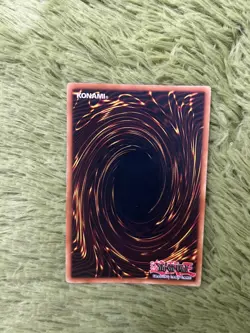 Yu-Gi-Oh Elemental Hero Flame Wingman 1st Edition Rare Gold Stamp DP1-EN010 - Image 4