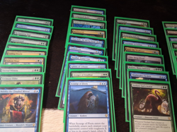 Reap the Tides MTG Commander Legends Commander Deck With Deck Box And Sleeves - Image 4