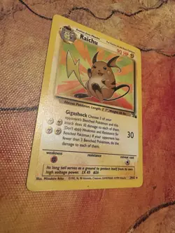 Raichu 29/62 Base Set Unlimited Non Holo Pokemon Card WOTC 1999 - Image 1