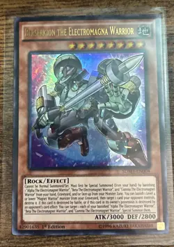 BERSERKION THE ELECTROMAGNA WARRIOR ULTRA RARE SDMY-EN004 LIGHT PLAY YUGIOH - Image 1