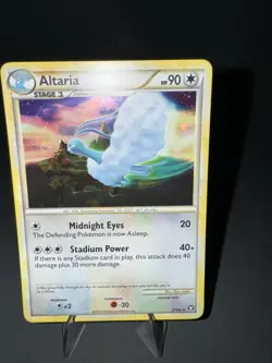 Altaria 2/102 Holo HGSS Triumphant 2010 Pokemon Card With SWIRL - Image 1