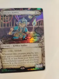 Foil Kinscaer Sentry (Showcase) R ECL 300 NM Mtg Magic The Gathering - Image 2