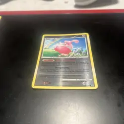 Happiny - 76/127 Pokemon Trading Card TCG Nintendo 2009 Platinum Reverse Holo - Image 1