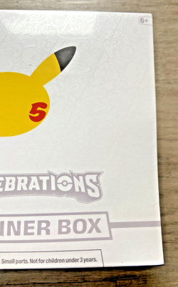 Pokemon TCG Celebrations Elite Trainer Box 25th Anniversary ETB Sealed. - Image 2