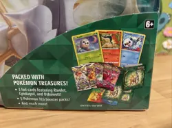 Pokemon TCG: Collector Chest - Spring 2022 - Brand NEW Sealed. - Image 2