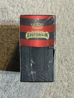 Pokemon Lost Origin Elite Trainer Box Sealed - Image 3