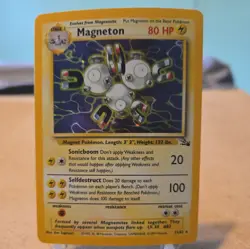 Magneton 11/62 Fossil Set Holo Rare Vintage Pokemon TCG 1999 (LP) - Image 1