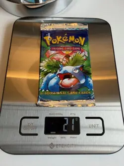 : 🔥 1999 Pokemon Base Set Booster Pack – Venusaur Artwork – Factory Sealed 🔥 - Image 1