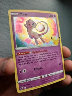 Pokemon TCG Mew 011/025 Celebrations 25th Anniversary Holo Rare NM - Image 3