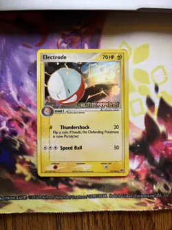POKEMON EX EMERALD ELECTRODE STAMPED REVERSE HOLO 27/106 - Image 1
