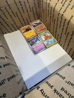 🔥 17lbs 4200+ UNSEARCHED Pokemon Bulk Lot! Some Holos & Vintage Cards LP/NM ✨ - Image 2