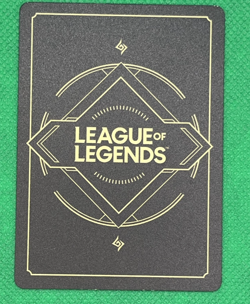 Riftbound TCG Miss Fortune Bounty Hunter METAL Foil Prize Wall Card 267/298 🔥 - Image 3