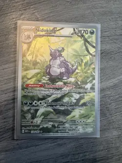 Pokemon TCG Nidoking Scarlet and Violet 151 Illustration Rare Card 174/165 - Image 2