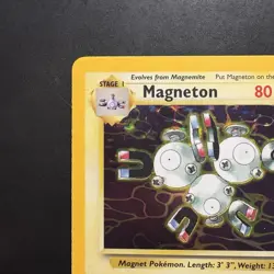 Pokemon Vintage Holo Magneton Fossil 11/62 WotC 1999 - Image 2