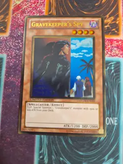 Yu-Gi-Oh! TCG Gravekeeper’s Spy GLD4-EN010 Limited Gold Rare Near Mint - Image 1