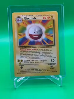 1999 Pokemon Base Set Unlimited Lot of 82 WOTC Electrode Rare Pikachu Wartortle - Image 1