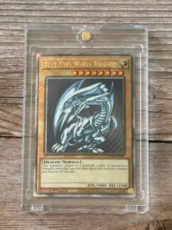 BLUE-EYES WHITE DRAGON, QUARTER CENTURY SECRET RARE MP24-EN001 YUGIOH, with Case - Image 1