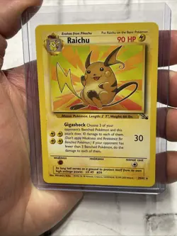 Raichu 29/62 Fossil Non Holo Rare Pokemon TCG Cards WOTC Vintage Nintendo NM - Image 1